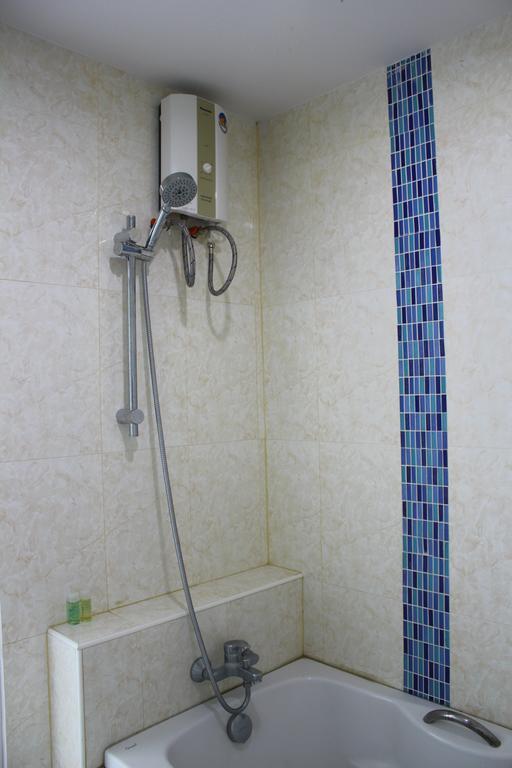 Baanlansa Bed&Bar Hotel Чиангмай Екстериор снимка
