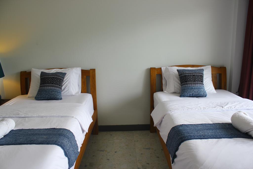 Baanlansa Bed&Bar Hotel Чиангмай Екстериор снимка