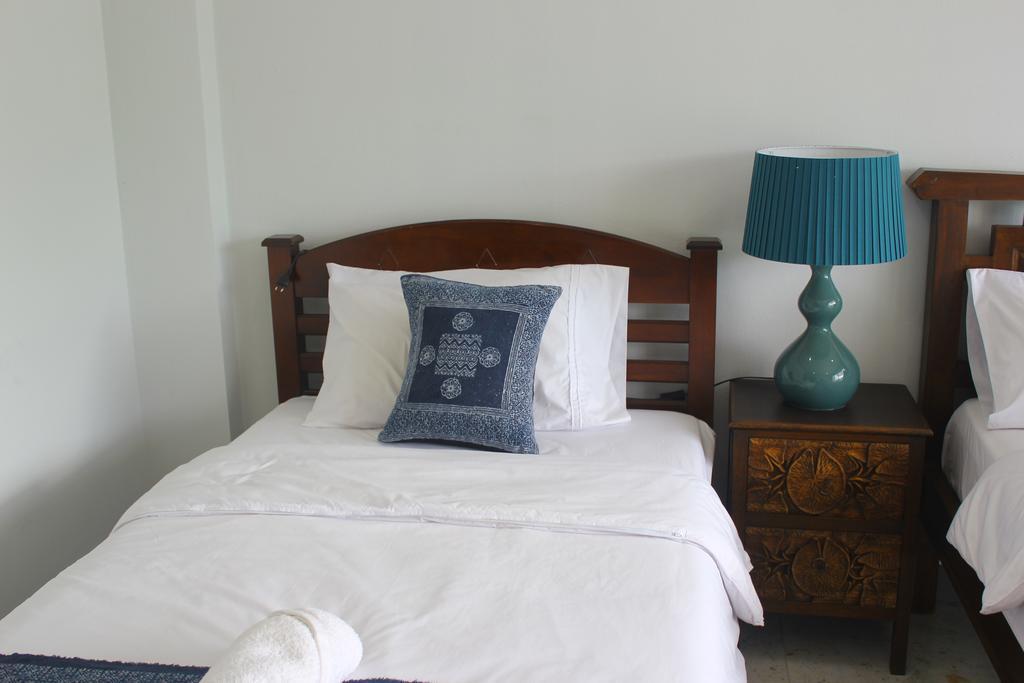 Baanlansa Bed&Bar Hotel Чиангмай Екстериор снимка