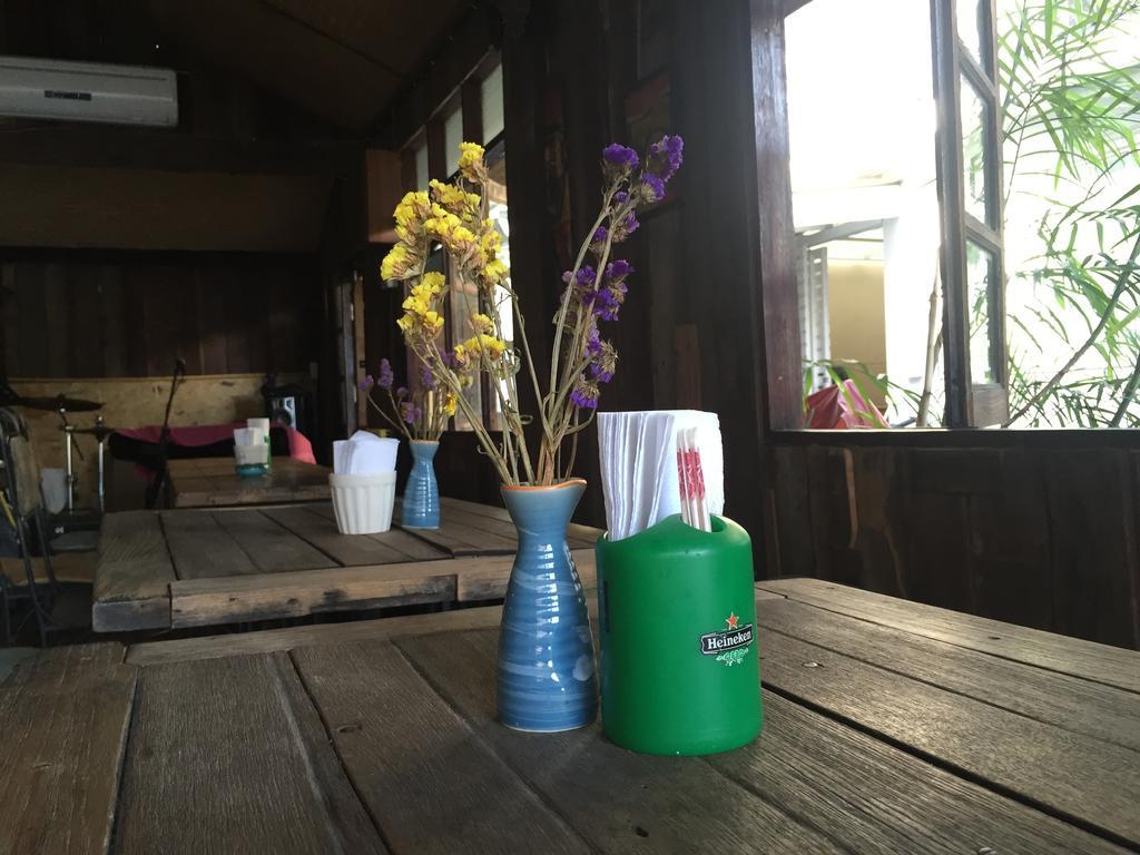 Baanlansa Bed&Bar Hotel Чиангмай Екстериор снимка